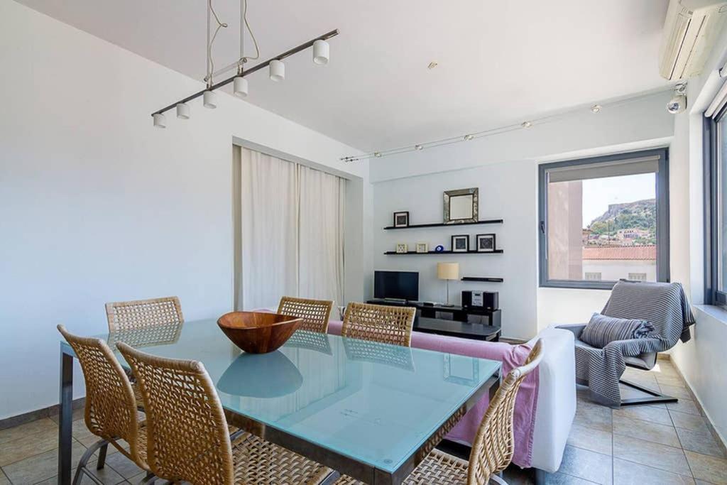 1Bedroom House In The City Center With Great View Atény Exteriér fotografie